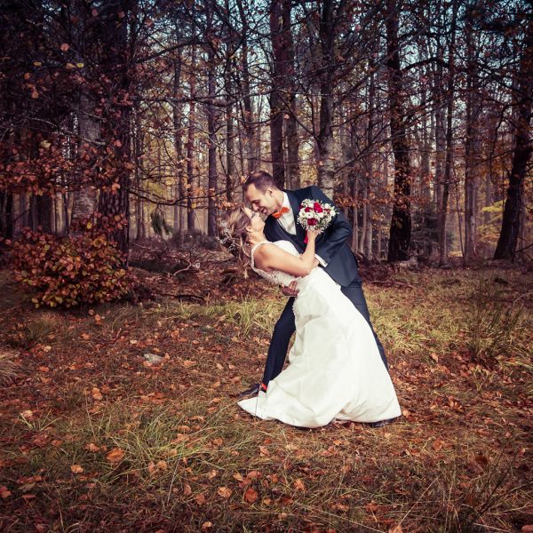 mariage bisous foret automne